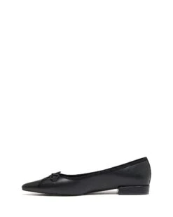 Yazmina Pointed Flat Black Smooth -StepAura Store YAZMINA BLACKSMOOTHPU SIDE2 INTERIOR